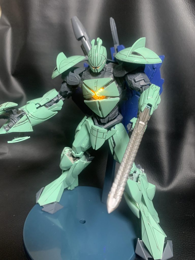 オリジナル武装のチェーンソードです。無改造とも言います。