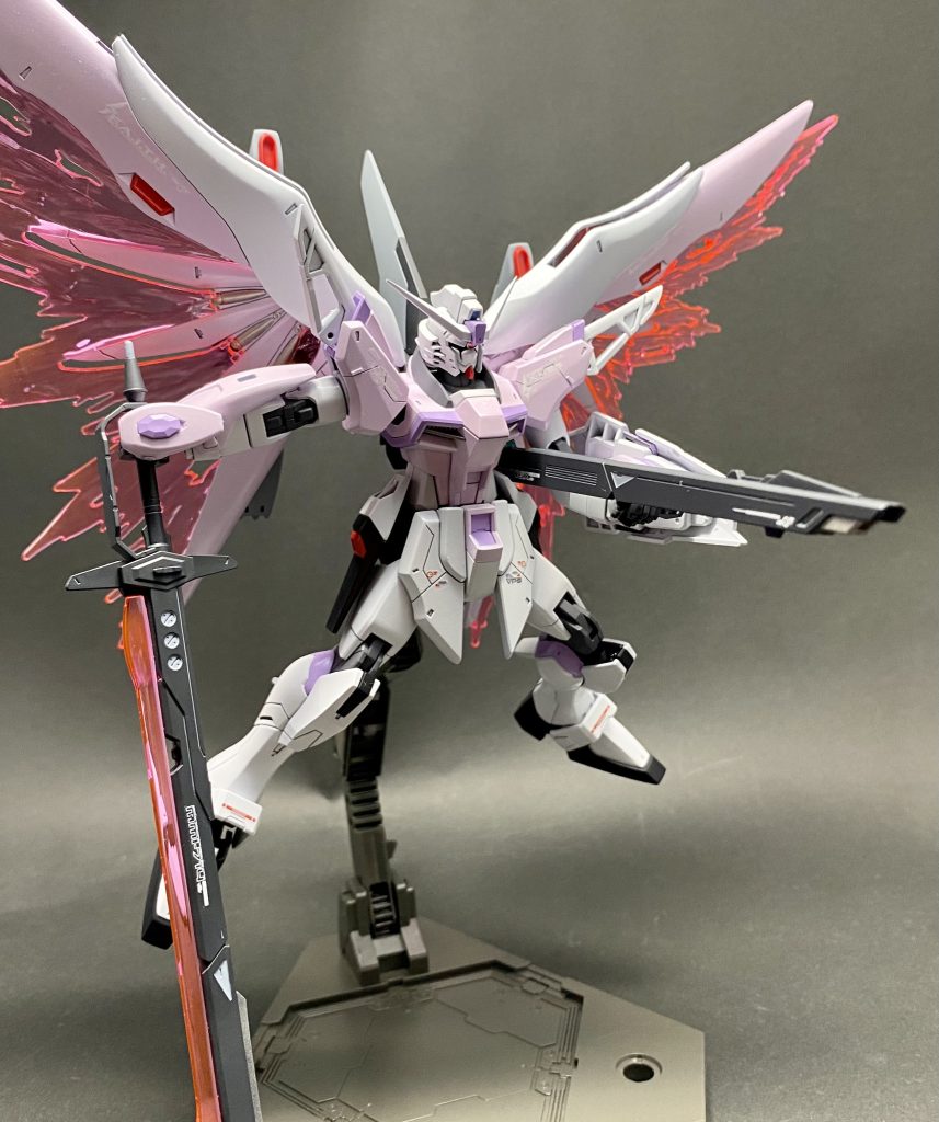 デスティニーガンダム（レイ・ザ・バレル専用機）–3枚目/制作者：ホムリリ