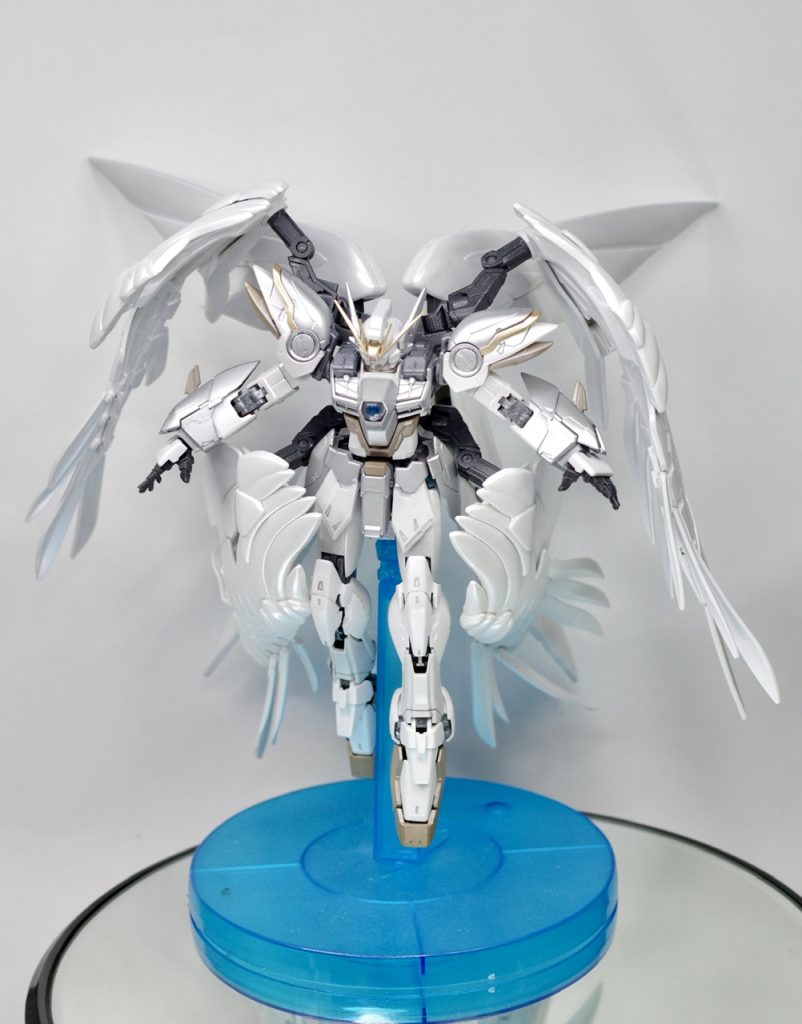 あまり兵器感？というか機会っぽさを出したくなかったのでデカールは貼らないで仕上げてあります！