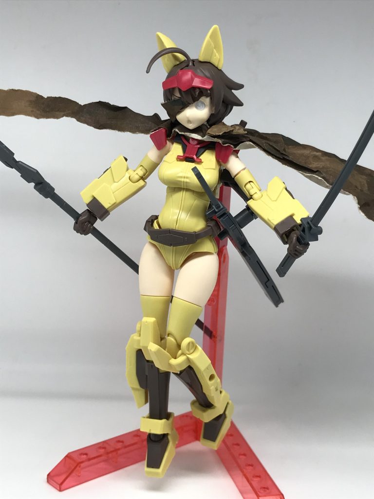 最後にパチ組で作品のイメージを考えてたときの一枚、パーツ数少ないのでパチ組めっさ楽😮使用したキットは先日衝動買いしてしまった、ダイバーナミと30MMの戦国兵装、あとはブルカイザーの右手ですあ、チェーンは以前に軍艦模型用に買ったアンカーチェーン…1m500円くらいだったような…色々妥協してとりあえず完成させましたが、そのうち気合いを入れてもっとセクシーな美プラを製作してみようかと思ってます?乞うご期待!?エロすぎて排除されるかもしれませんが…🙄(笑)