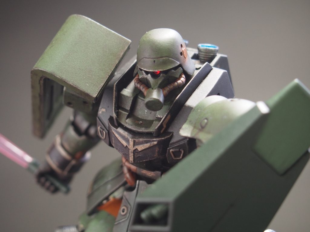 エングレービングは、エナメル拭き取り。