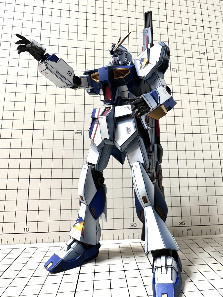 立像をイメージしたポーズ2。去年実物を観に行きました。感動でした☺️✨