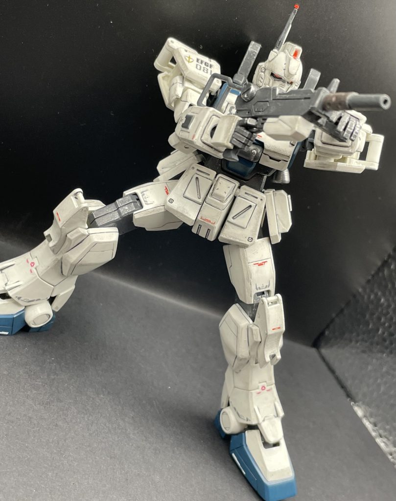 マシンガン構え