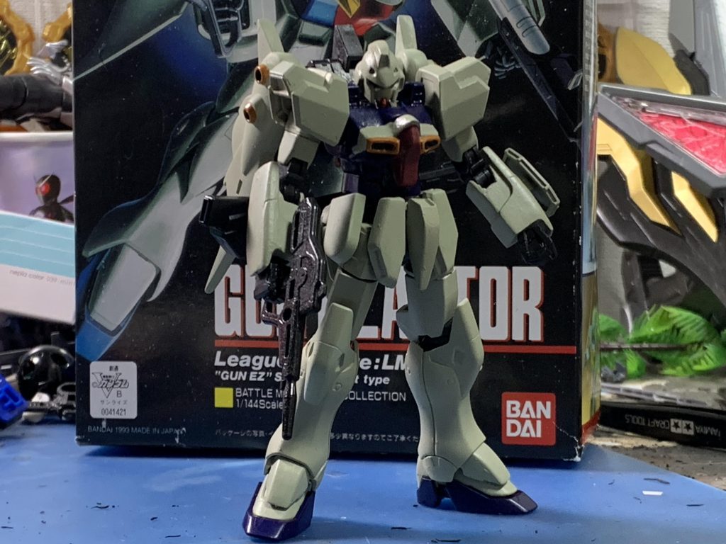 完成!色は主に明灰緑色を使いました!こうして我々の元に届けられるのです(違以上リバイブHG改造ガンブラスターになります!閲覧ありがとうございました!