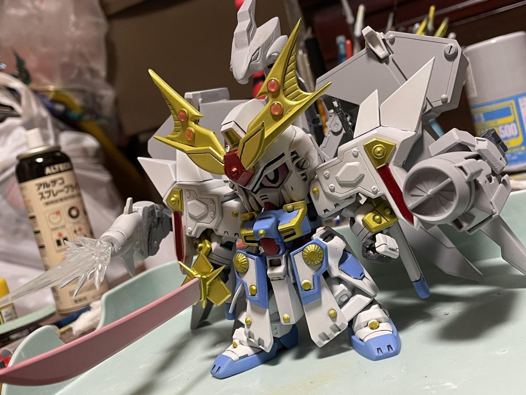 プラ板工作頑張ってえらい。