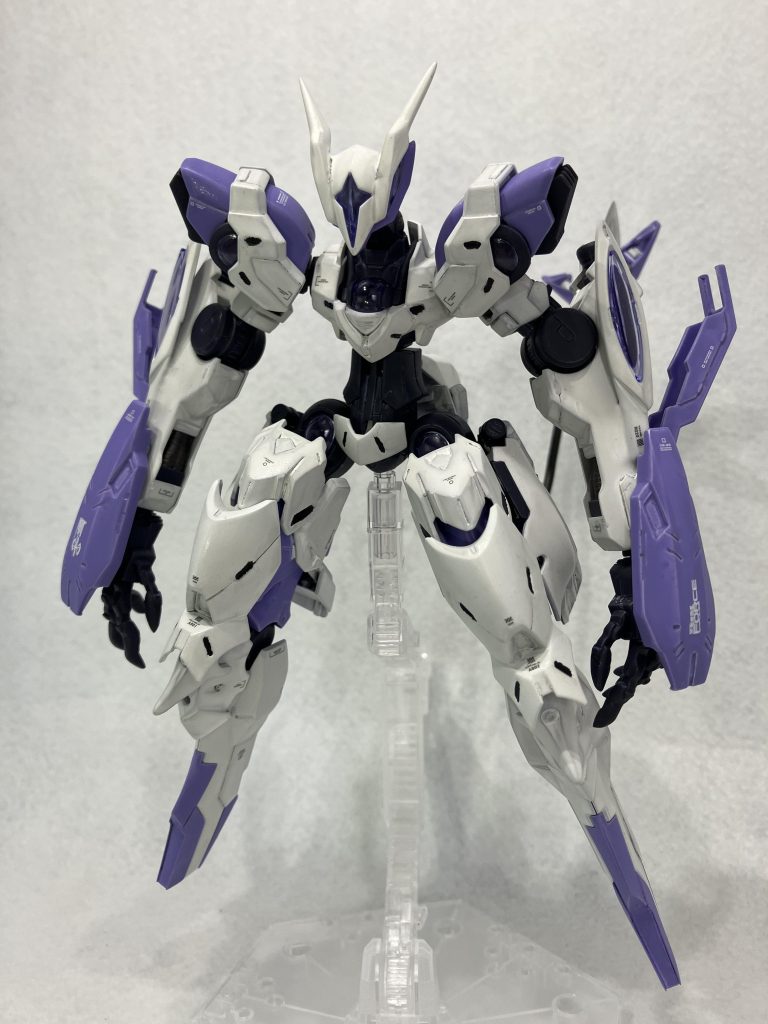 イレイザー使い過ぎて両腕がオーバーヒートしてるみたいな想像の写真。あそこから熱を放出してます。