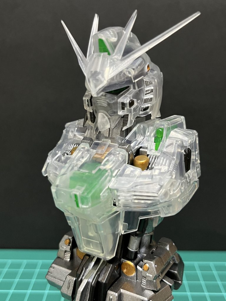 スケスケ　メカニカルバスト　νガンダム–2枚目/制作者：30代オヤジ