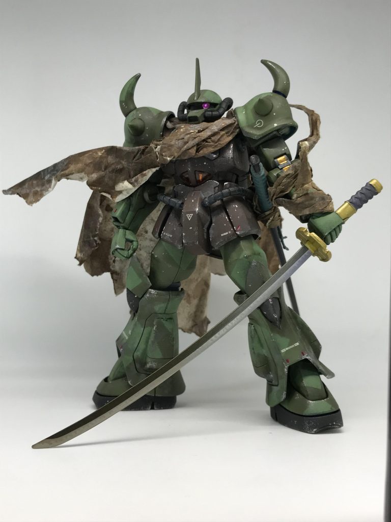 左手に巻いてある布みたいなのは何ぞや?任侠映画に出てくる高倉健?とりあえずヒラヒラさせたいので巻いてみました🙄ちなみに私、日本統一という長編任侠映画のファンです←だれも知らないし聞いてない