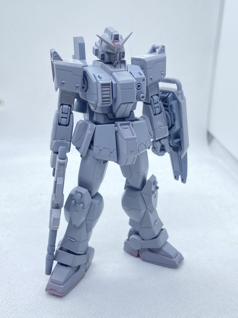 HGUC陸戦型ガンダム–4枚目/制作者：パティシエ