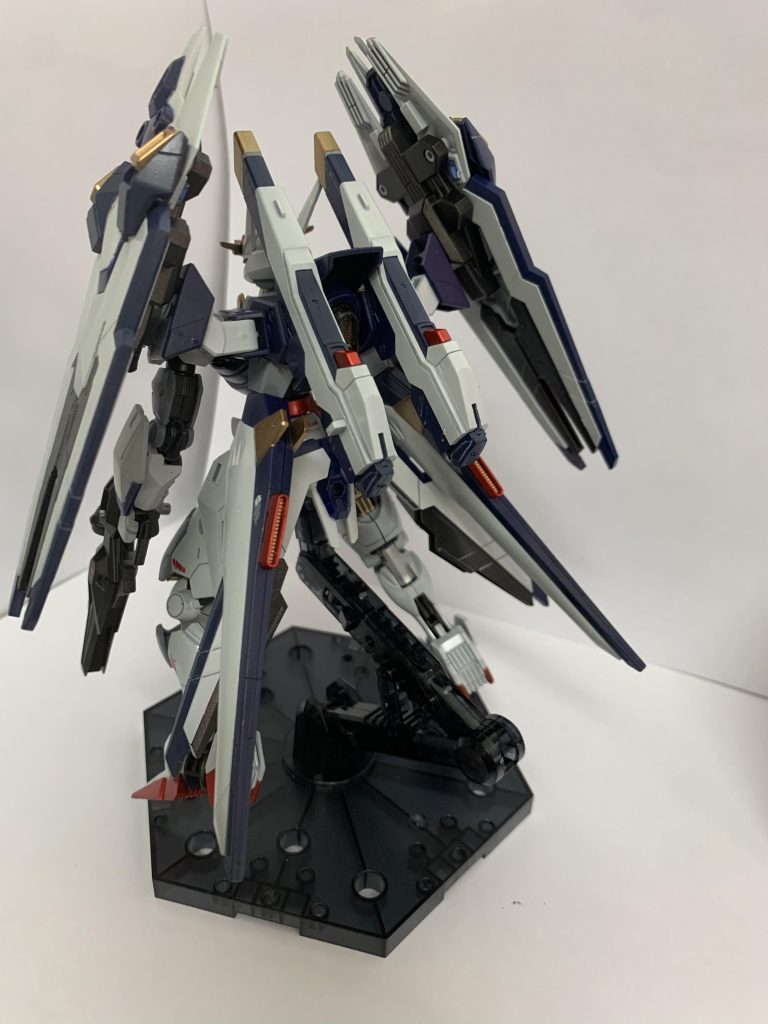 バックパックはアメイジングストライクフリーダムのものを使おうと思えばドラグーンも使えるはず