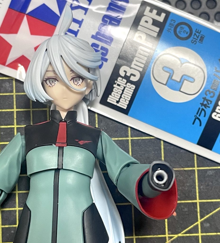 ミオリネの手首は、K社の創彩少女庭園のものを使えるように加工しました。