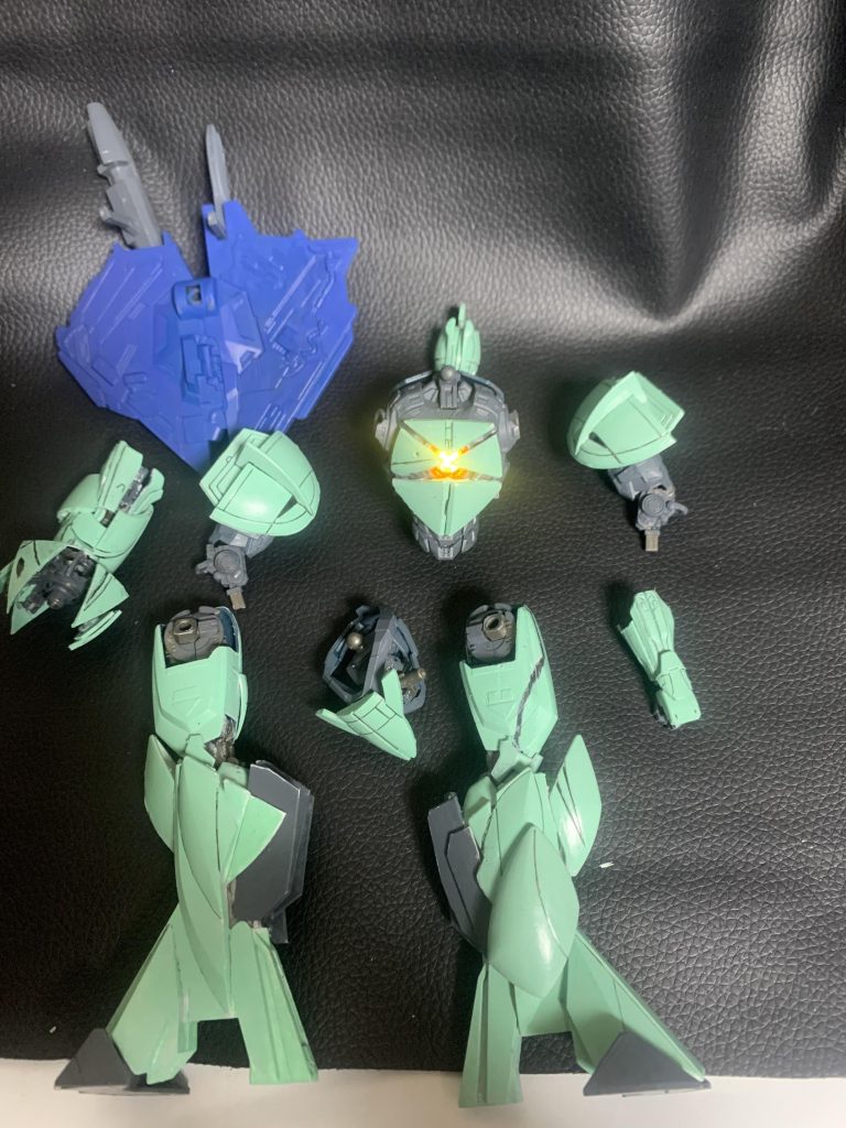 バラしも余裕なのでブラッディーシージも再現できます。スタンドがあれば