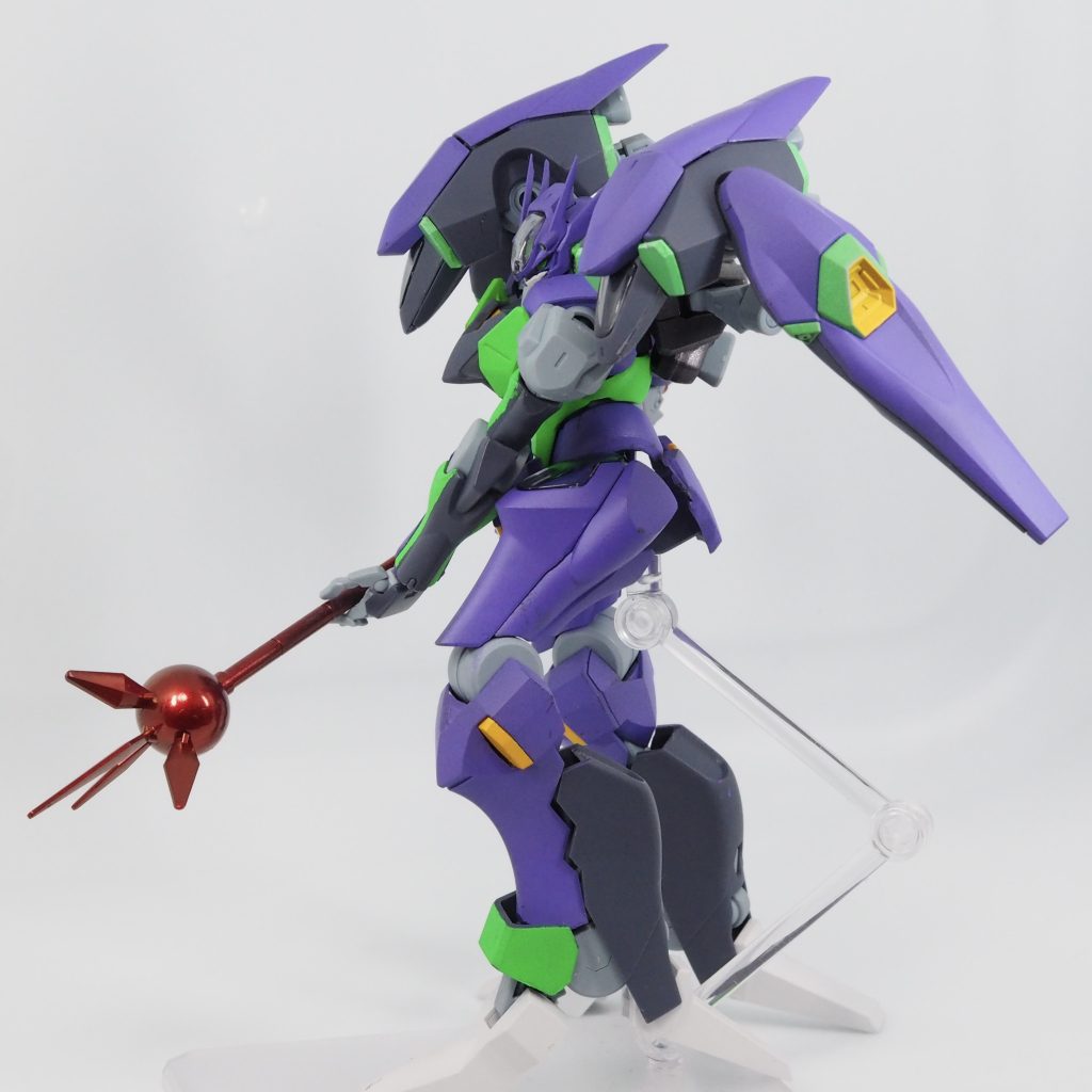 塗装はガンダムマーカーとアクリルガッシュを使用しています。