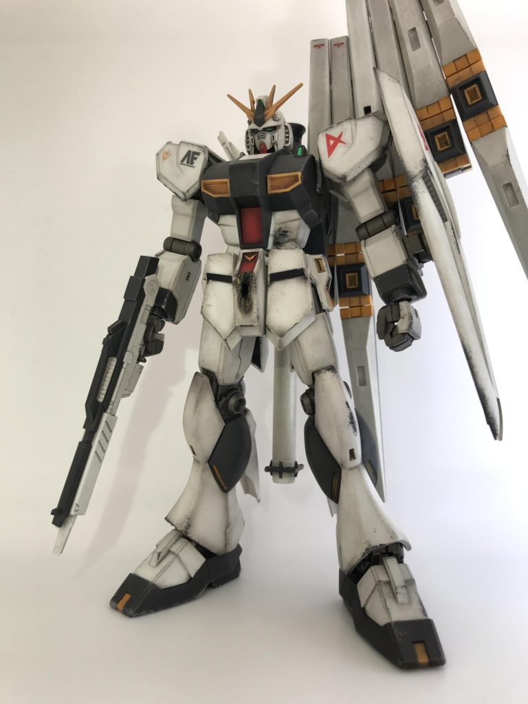 νガンダム（成形色仕上げ）–3枚目/制作者：モリノークマサーン