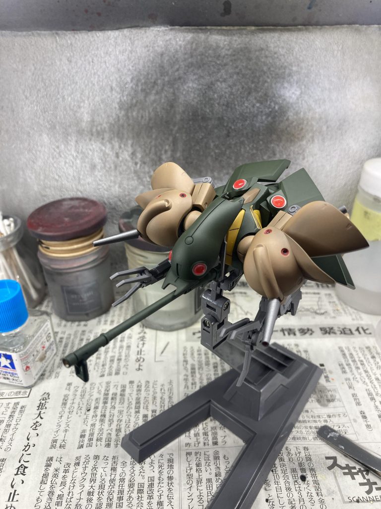 モビルアーマー形態。虫。でも何か可愛い感じがして結構好き。