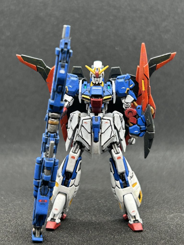 今までのアーティファクトの中でガンダム系ではダントツで造形が好みですな！イケメン！