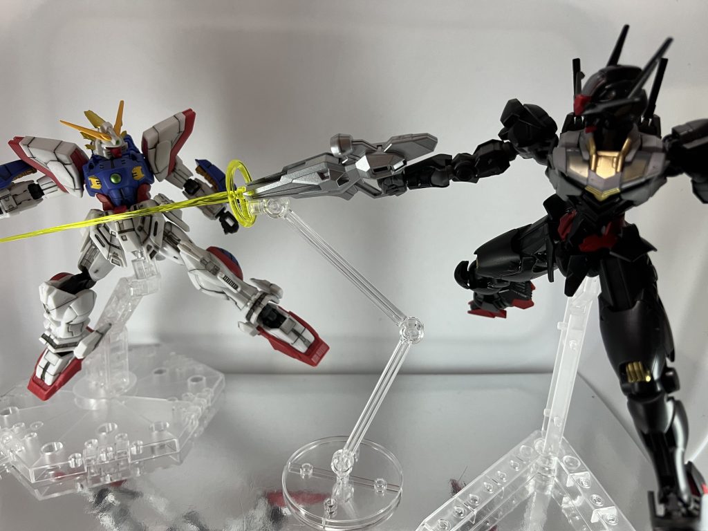 スレッタ『友達を作ったり、あだ名で呼び合ったり、屋上でご飯食べたり、デートをしたり。ドモン『ただのガンダムタイプ⁉︎お前はデビルガンダムに関係しているのか?