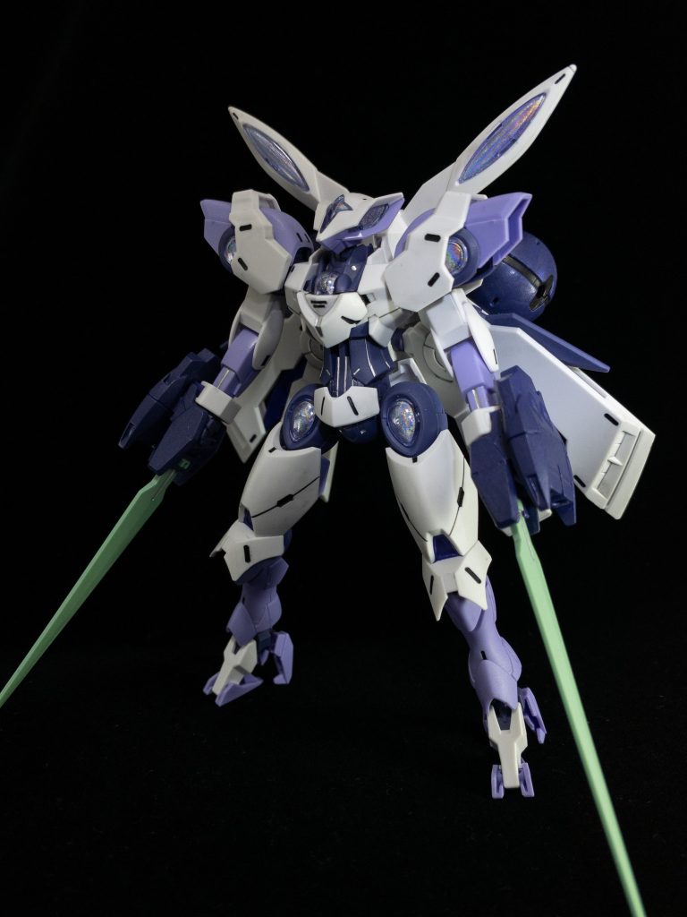 クリアパーツ+ホログラムマーカーは今後の定番となりうるかも。00系のトランザムカラーも作ってみたくなりました。