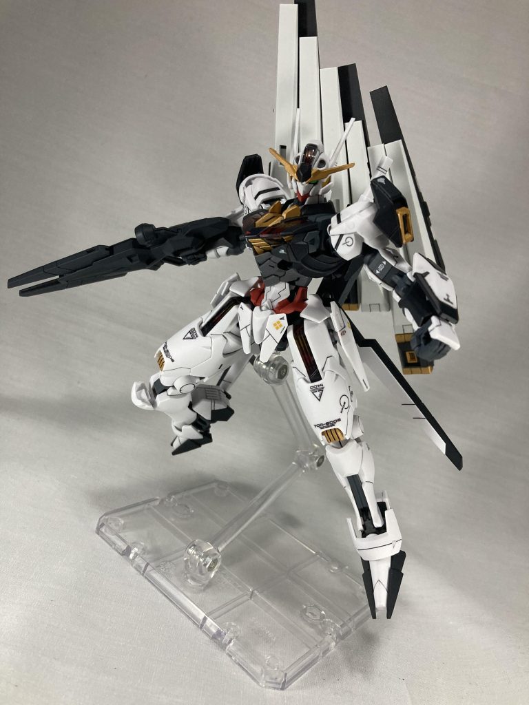 本体は無改造なのでもちろんビットオンフォームにできますビットオンすると腕のシルエットが少し太くなって好き