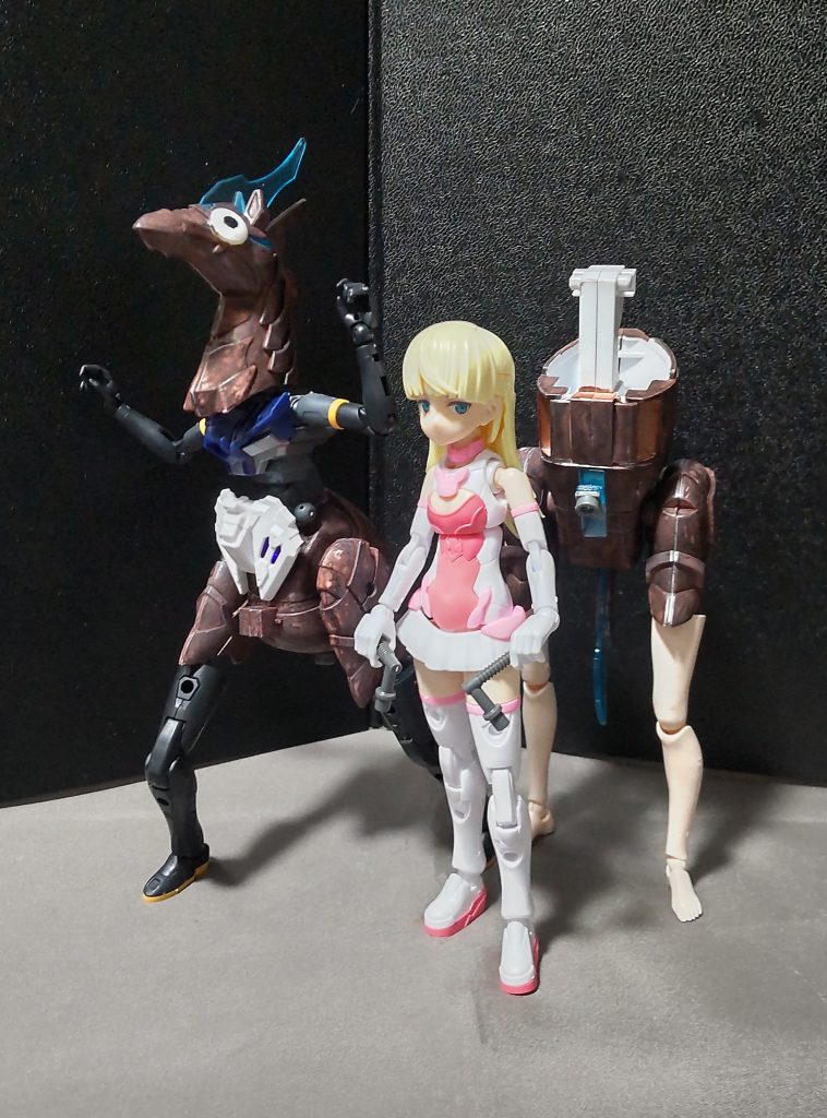 ハリボテグンバーは3人一組によるチームです。