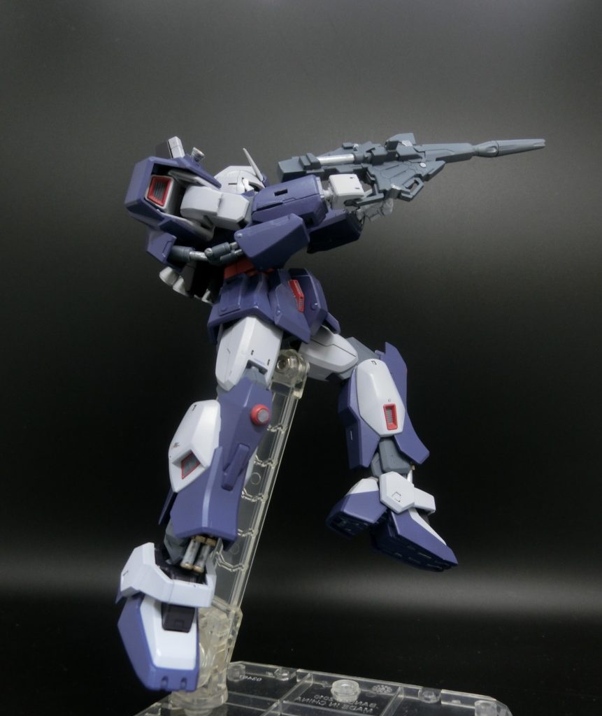 ユニコーンのビームマグナムは肘関節補強しないと撃ってはいけません。