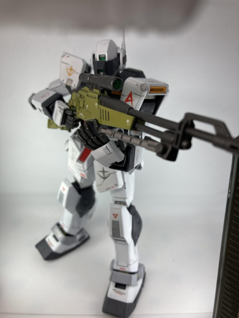 立って構えて見ました