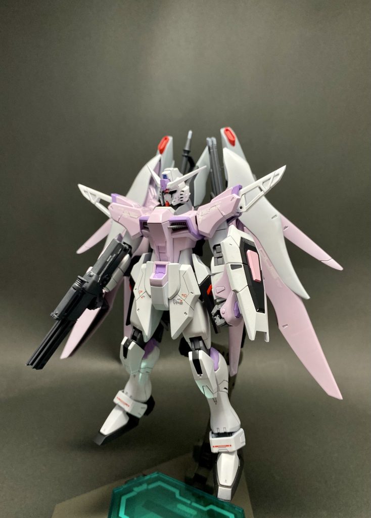 デスティニーガンダム（レイ・ザ・バレル専用機）–2枚目/制作者：ホムリリ