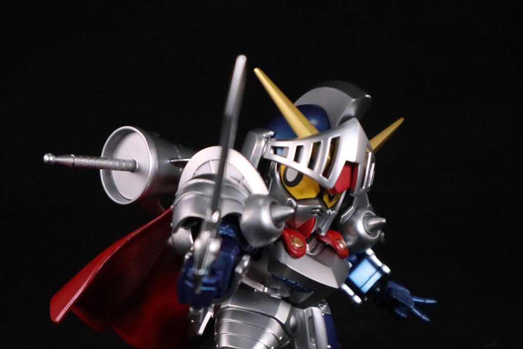 目線シールはマグネットシートに貼ってます。厚みあって上手くいかないです。今後の課題とします。