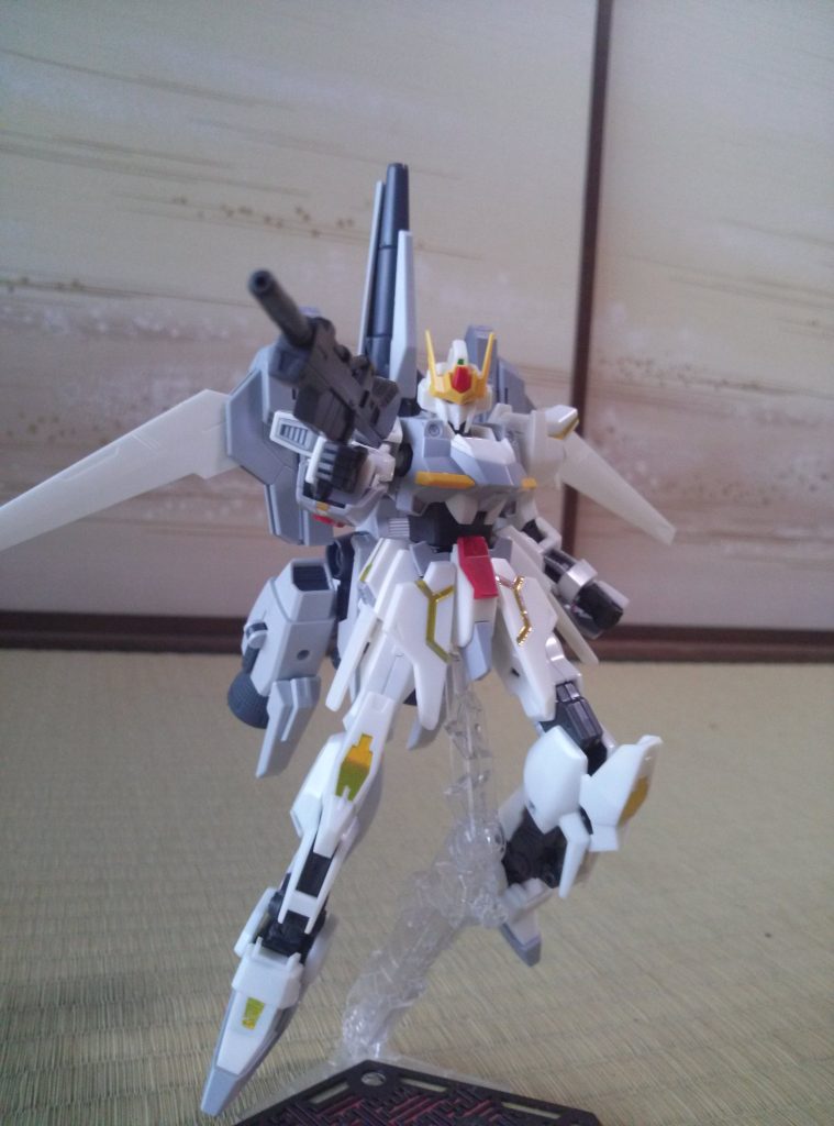 百式の要素を増やしたのでビームライフルもルナゲイザーの物から百式に変更しました