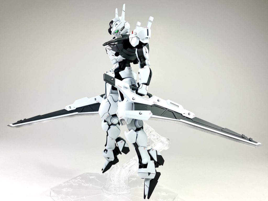 バスターソード両手持ち。