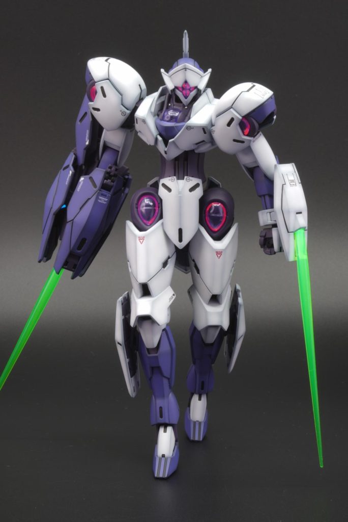 説明書にもあった、このポーズがかっこ良く、一番のお気に入りです。