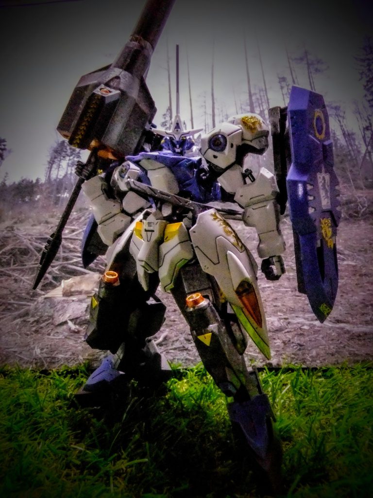 なんちゃってネイルアート使用カービング仕上げキマリスヴィダールデス(笑)–5枚目/制作者：gtarou