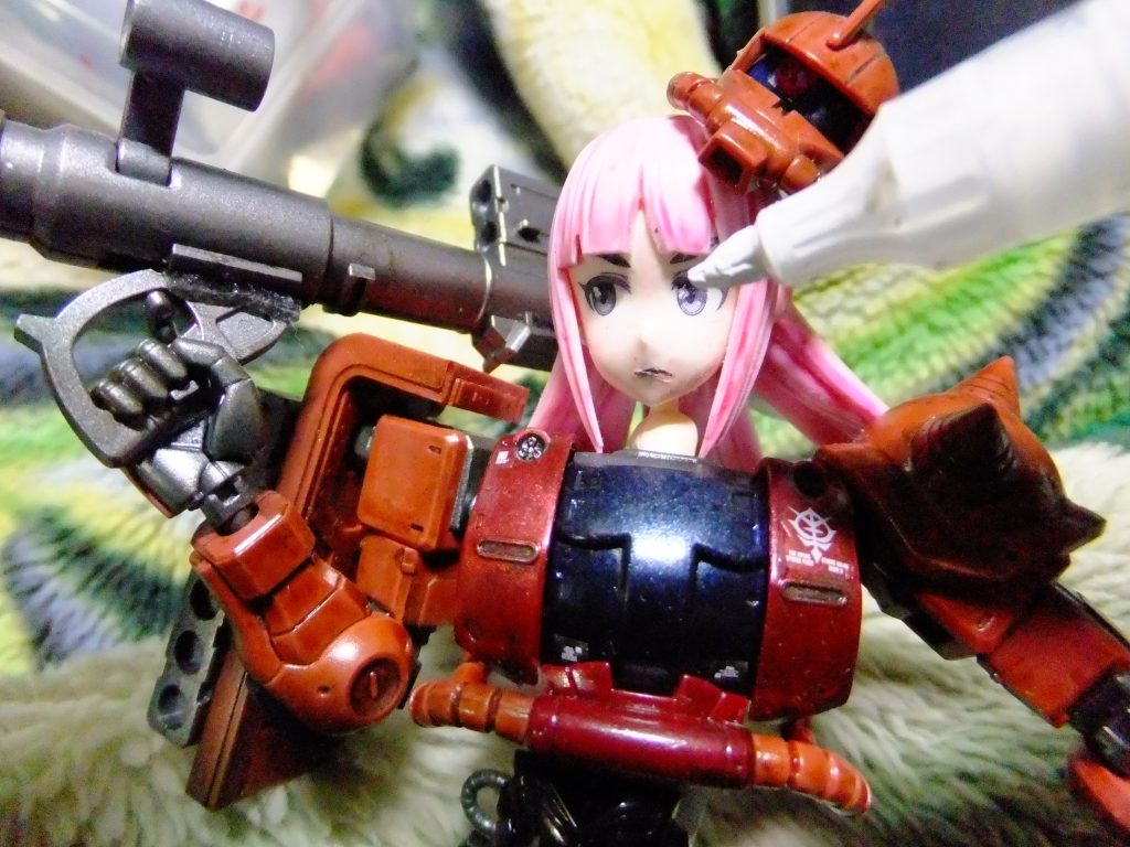 瞳のハイライトはマッキー油性ペン(極細&細)で増し増しで可愛さアップ?