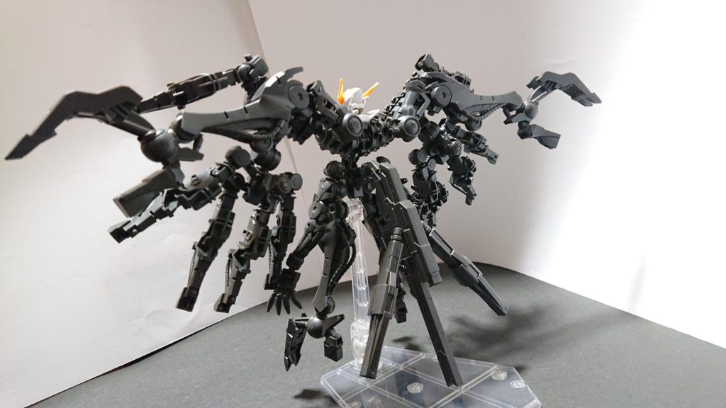 ガンダム・シン・ジャバウォック–7枚目/制作者:稲生景