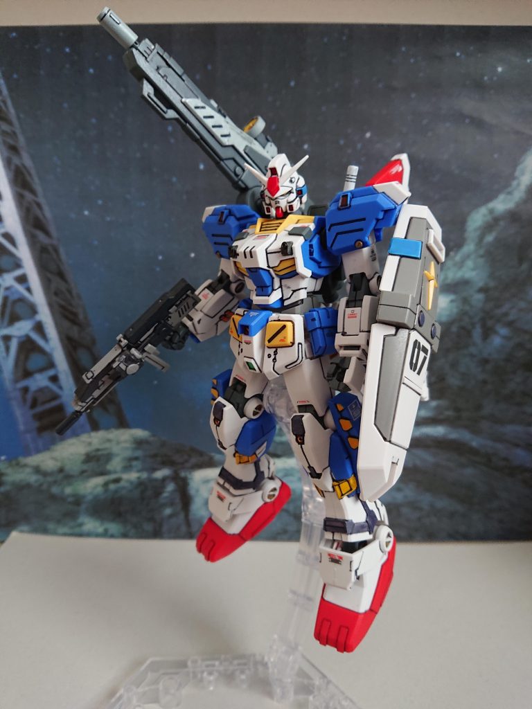 最初は首が短くて寸胴っぽく感じましたが、首を伸ばすだけでかなりプロポーションが良くなるんだなと改めて感じました。最後までご覧頂きありがとうございました。