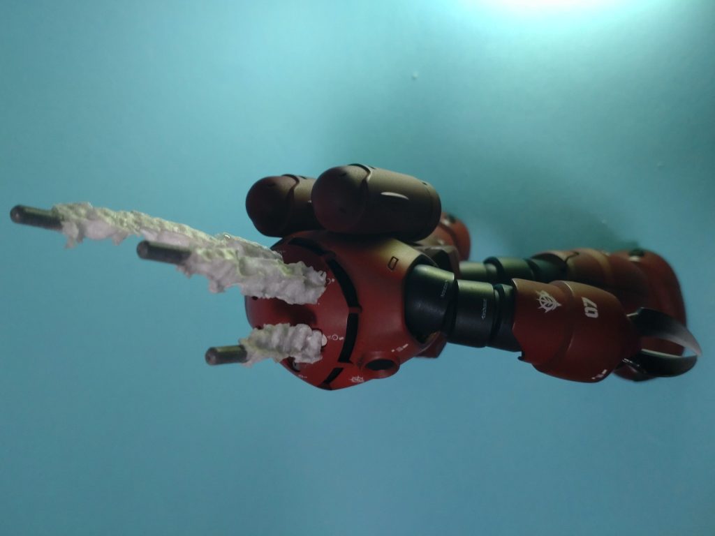 一度やりたかった、ミサイルも発射してみました。制作工程