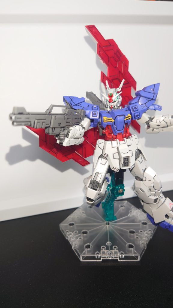 ムーンガンダム–3枚目/制作者：Tk-シカ