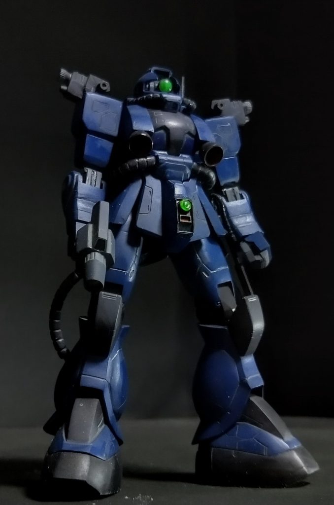 デザートザクはFGザクでしたが、この作は08小隊版旧HGザクをベースにMSVのミキシングで製作しました。