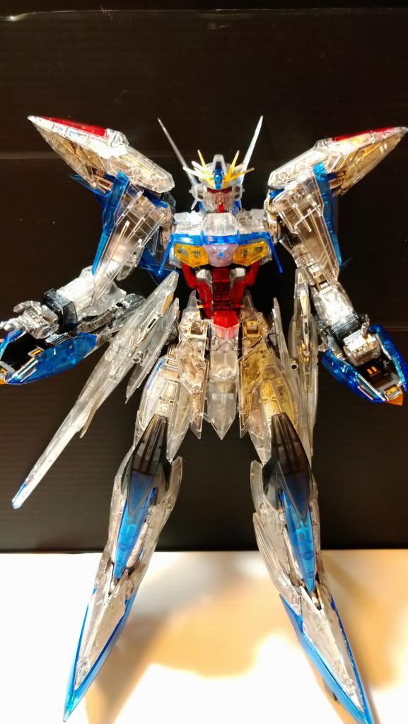 クリアカラーにも内側からメタル塗装、内部構造にもシルバーメッキでキラキラ感出たかなと思います(*^^*)