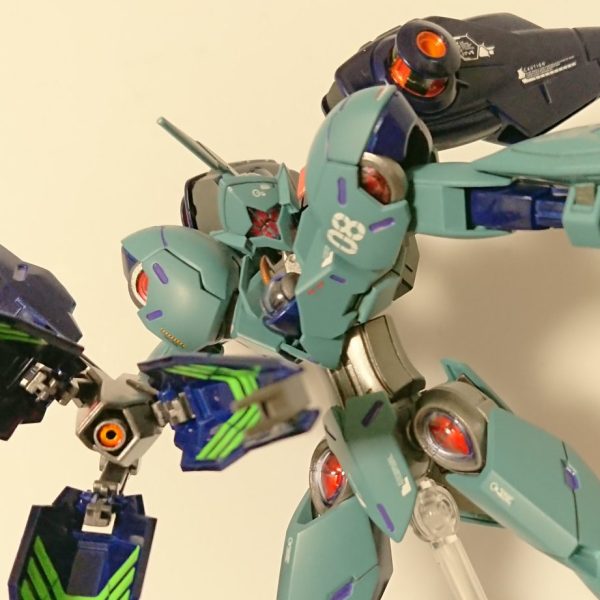 ミカエリスフライトユニット装備