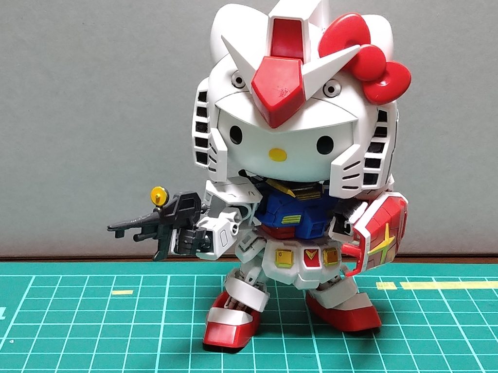 射撃ポーズ。結構様になっていいですね。