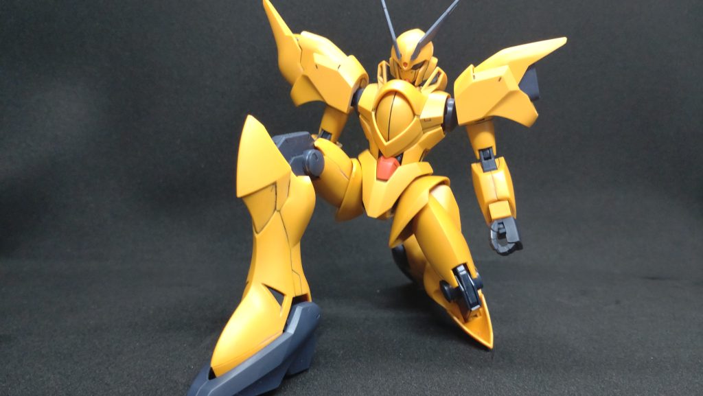 可動範囲は広くて良いです。立て膝も可。