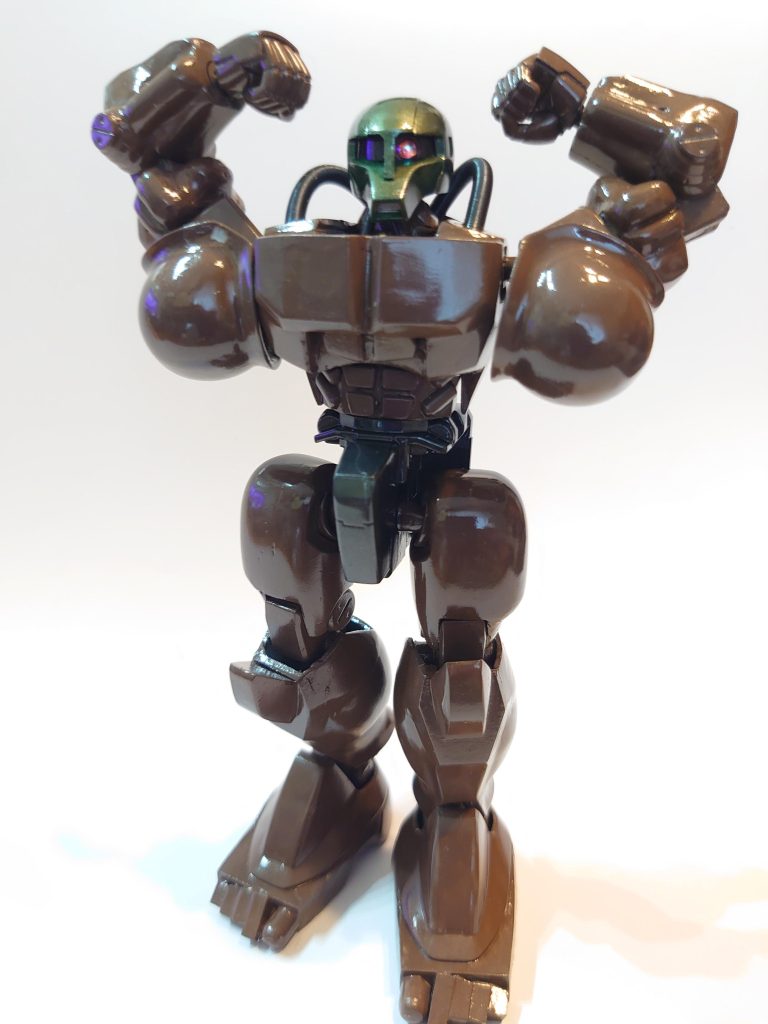 ガッッッッッデェェェムッ!!ここがボディを鍛え上げビルドしたファイターが戦う場所か!なんじゃ、どいつもこいつもヒョロいのやゴテゴテ付けたやつばかりじゃのう!このザクとて百戦錬磨の戦いの中をくぐり抜けてきたのだ!フンッ!このダブルバイセップスを見よ!!