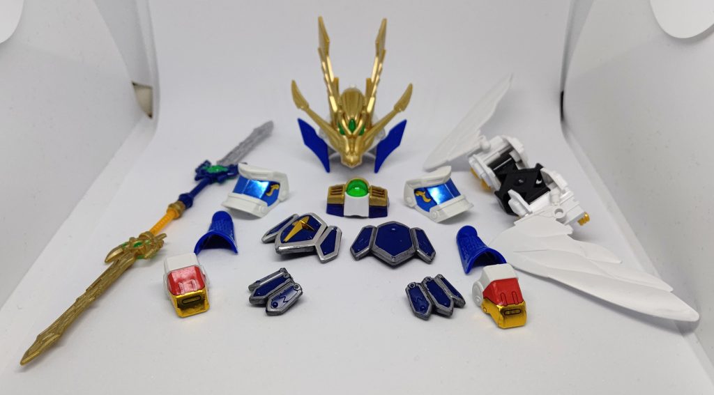 鎧がこちら。ほぼ無加工です。素材の味を生かしてます(笑)。