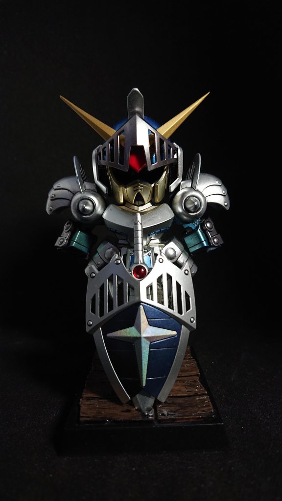 鎧掛けを単体で。素体は錆色でウェザリングしました。