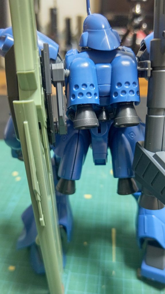 塗装前。30minオプションパーツセットに付いてる4.5mmボールジョイントでぴったし！