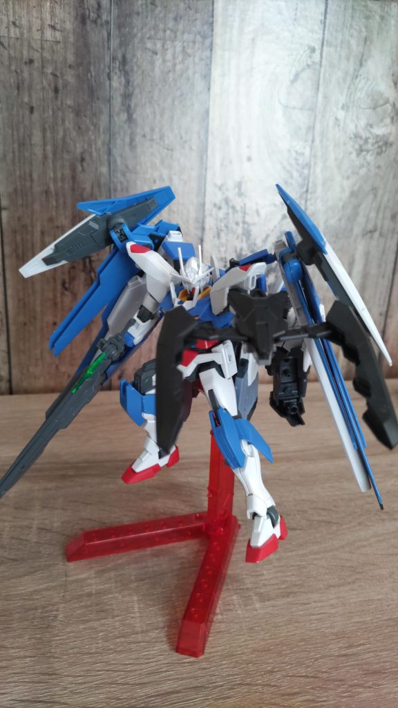 シールドは展開してクローに