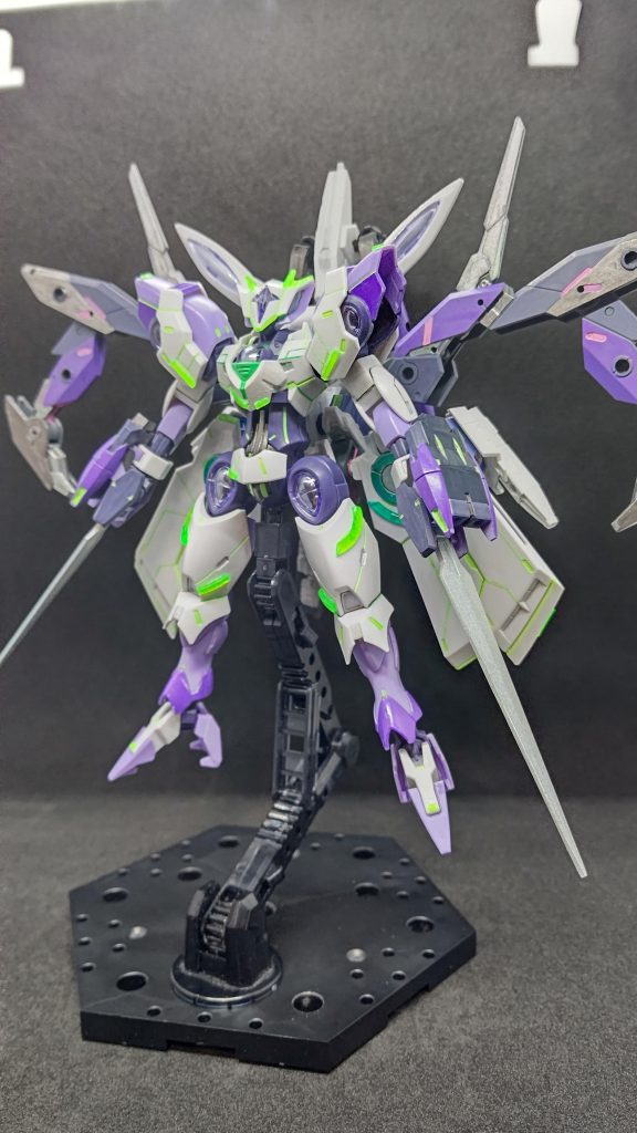 そしてバックパックを反転させた、近接特化のオフェンスモードです!