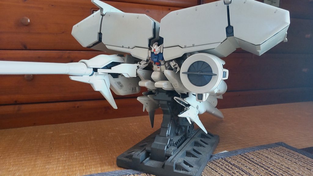 正面から(別アングル)。