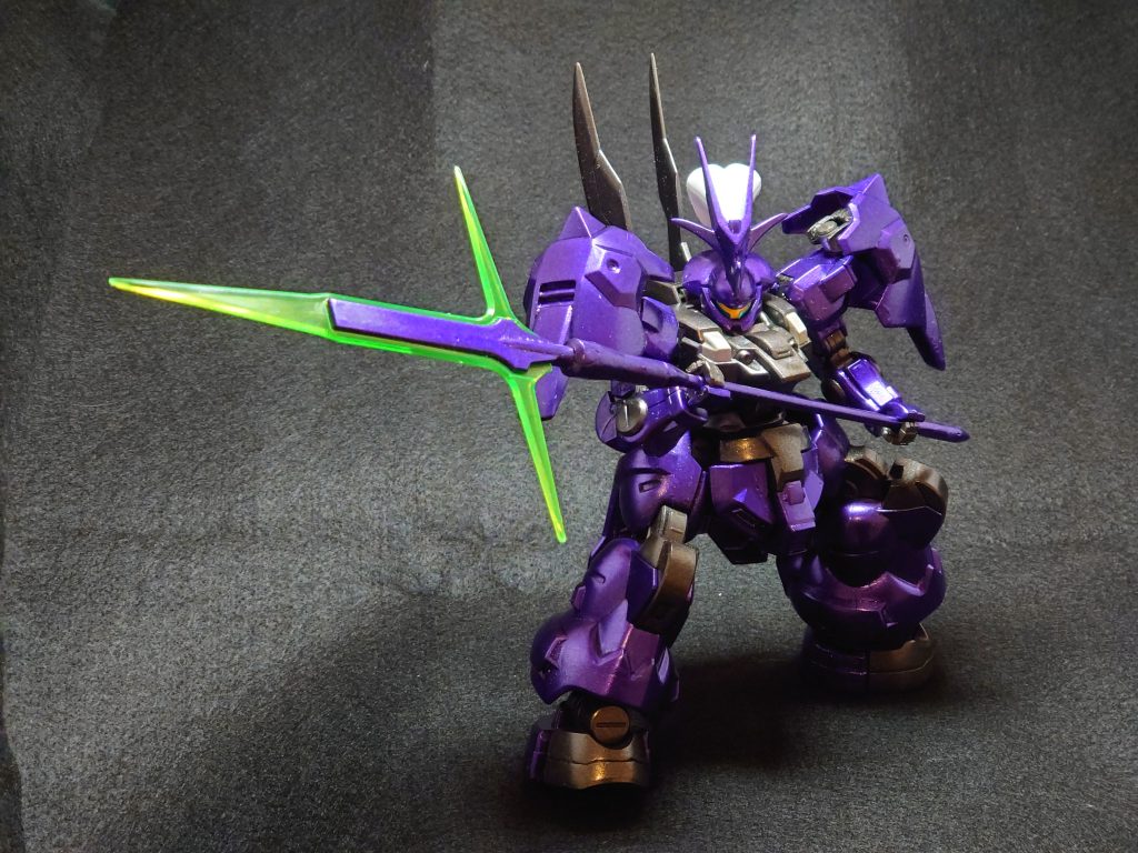 タミヤのメタリックパープルで塗装してみました。